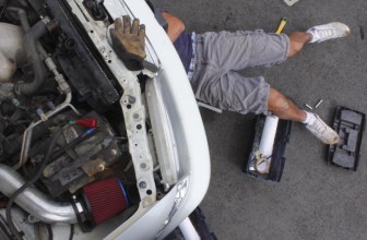 Top 5 DIY Car Maintenance Tips